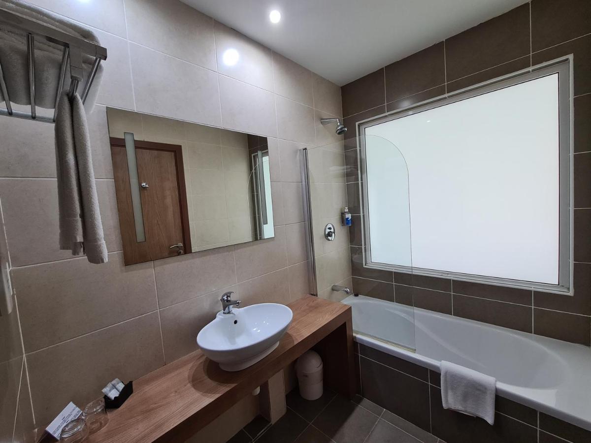 Water'S Edge Hotel Birżebbuġa Εξωτερικό φωτογραφία