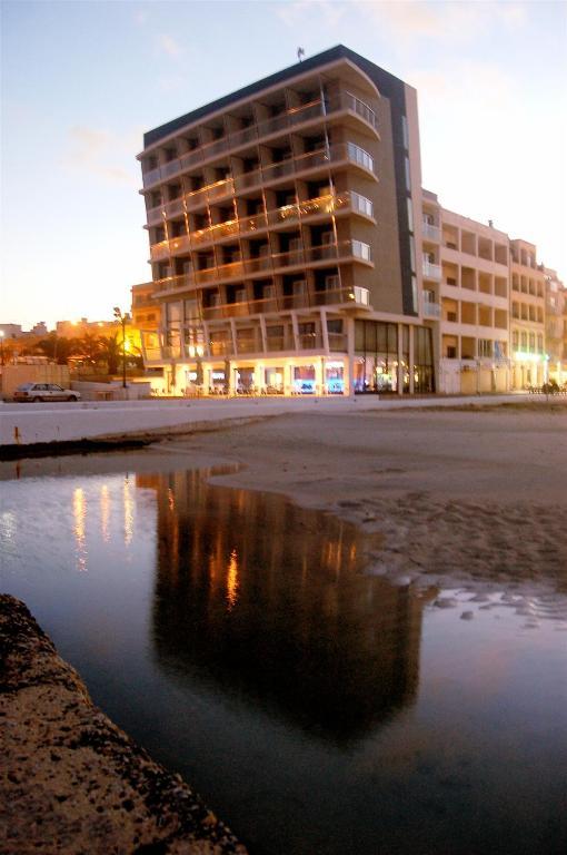 Water'S Edge Hotel Birżebbuġa Εξωτερικό φωτογραφία
