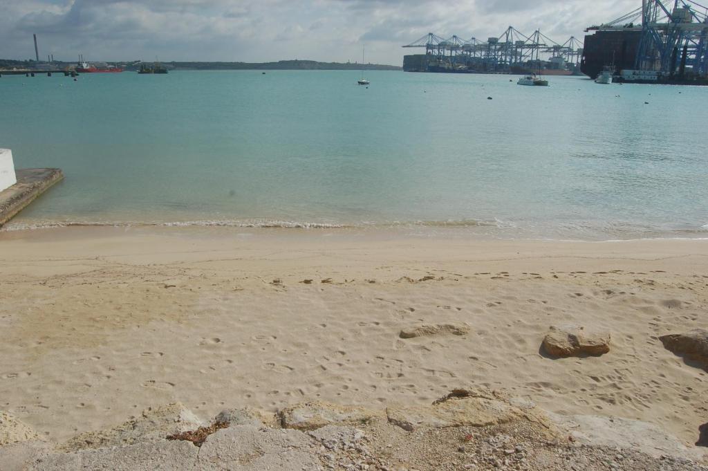 Water'S Edge Hotel Birżebbuġa Εξωτερικό φωτογραφία