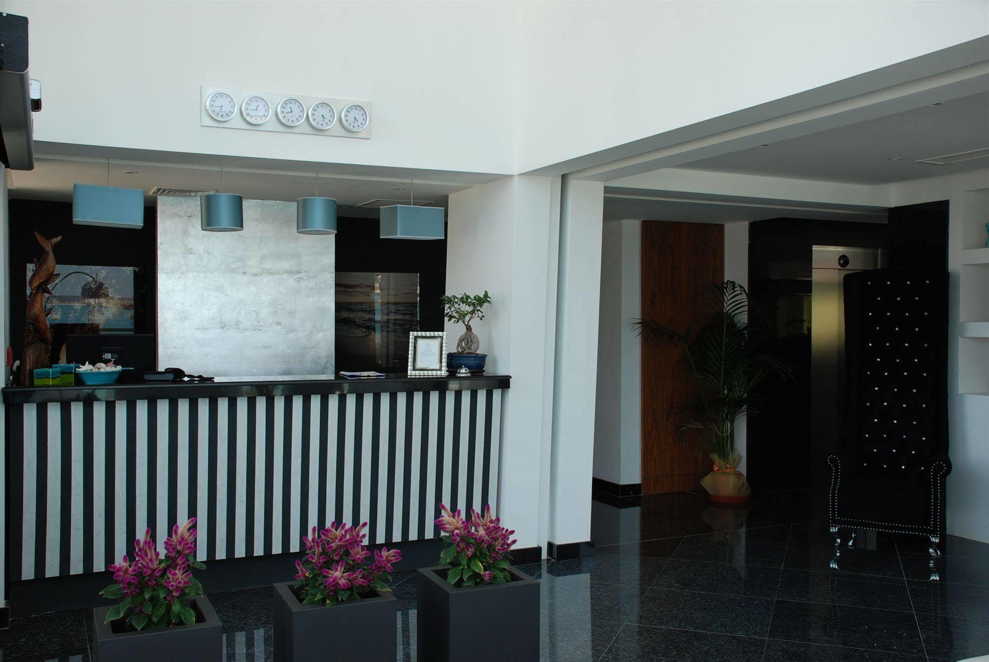 Water'S Edge Hotel Birżebbuġa Εξωτερικό φωτογραφία
